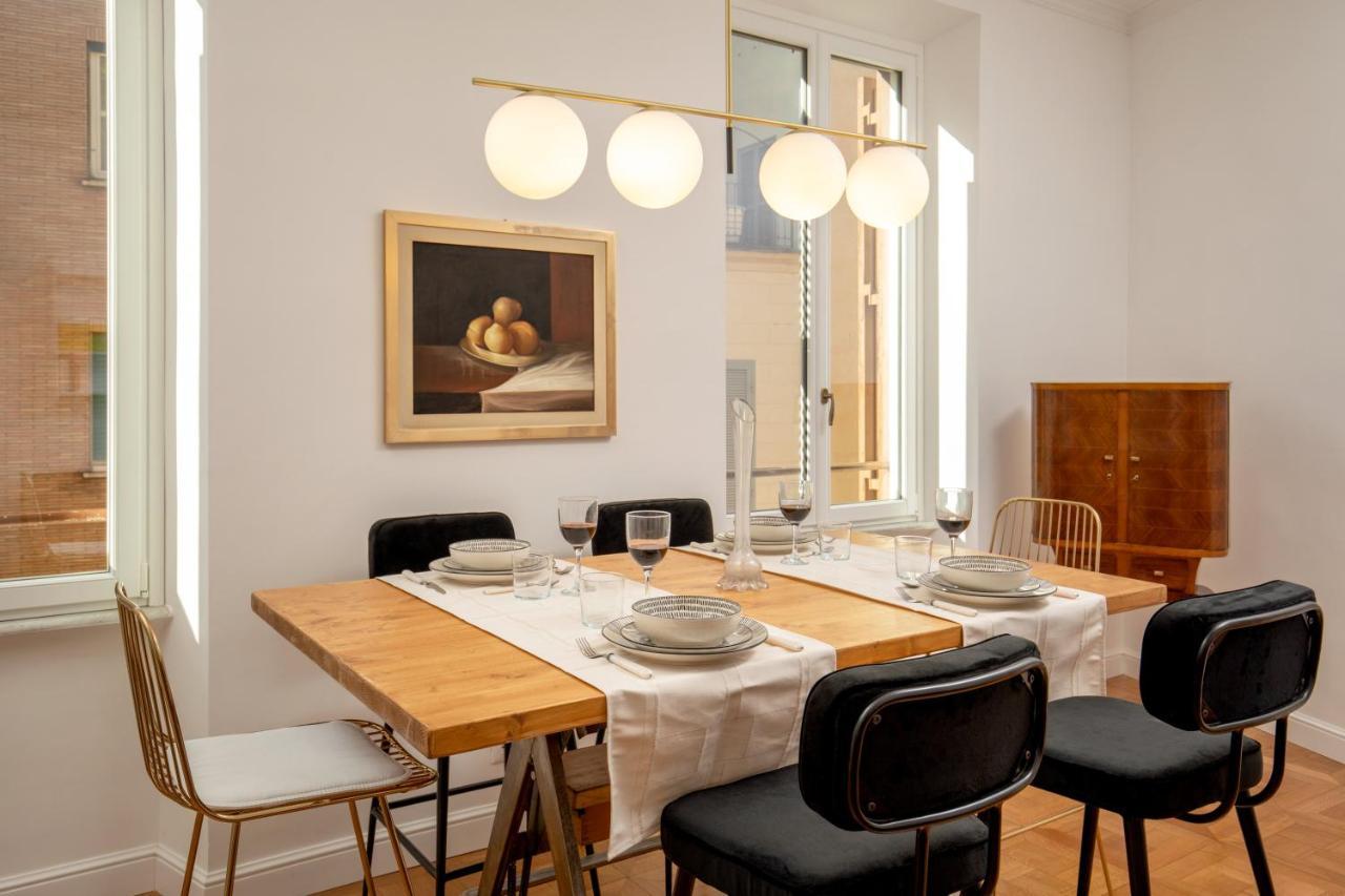 Casavignoni Luxury Apartment Near To Spanish Step โรม ภายนอก รูปภาพ